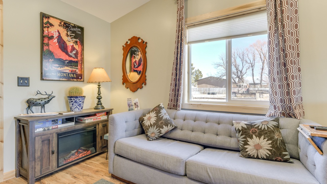 Photo of Livingroom in Dillon