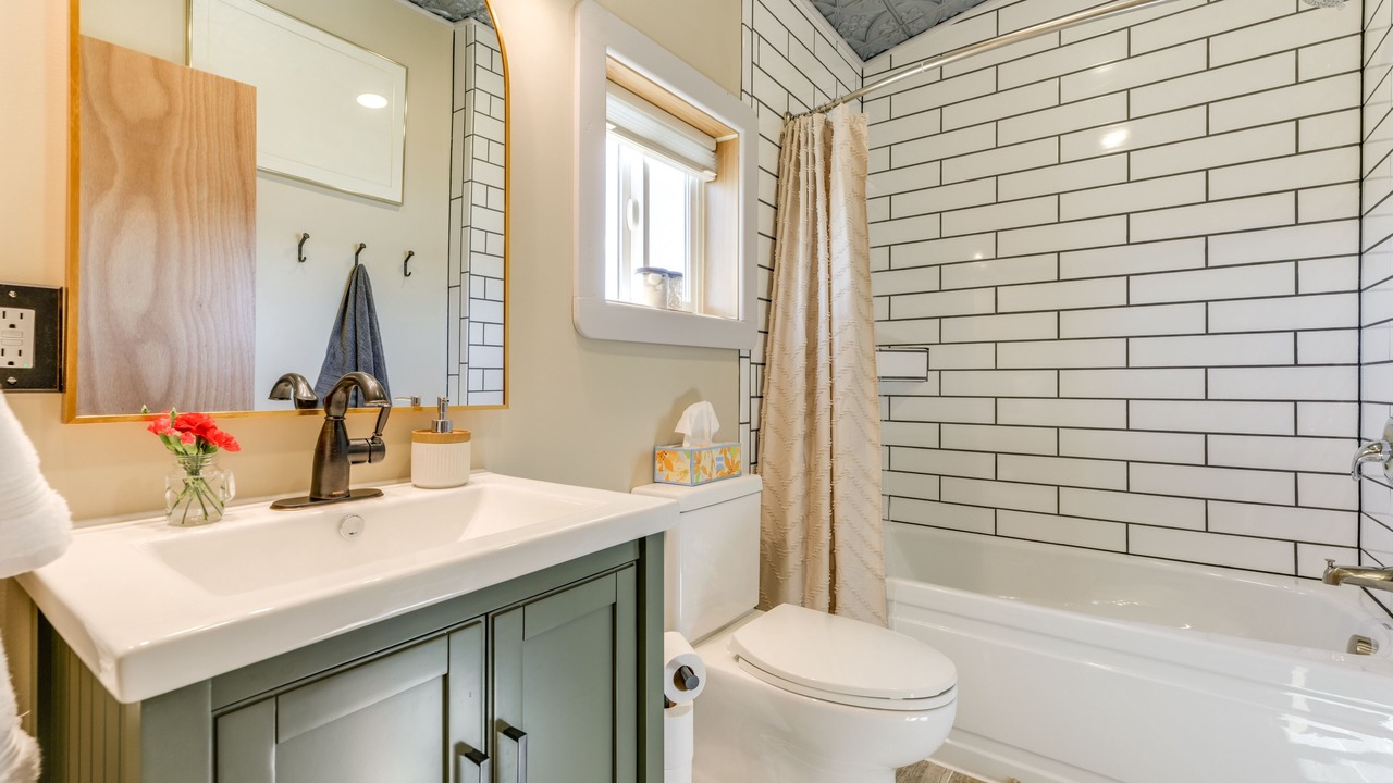 Photo of Bathroom in Dillon