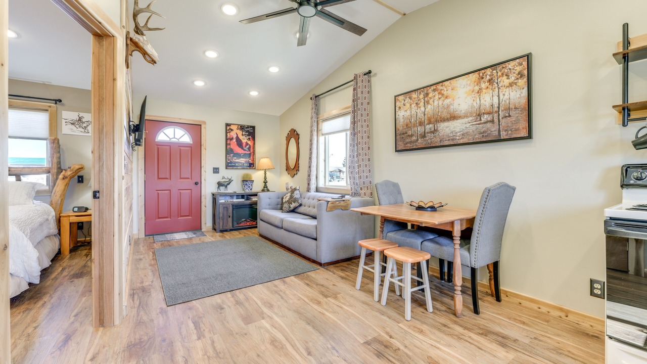 Photo of Livingroom in Dillon