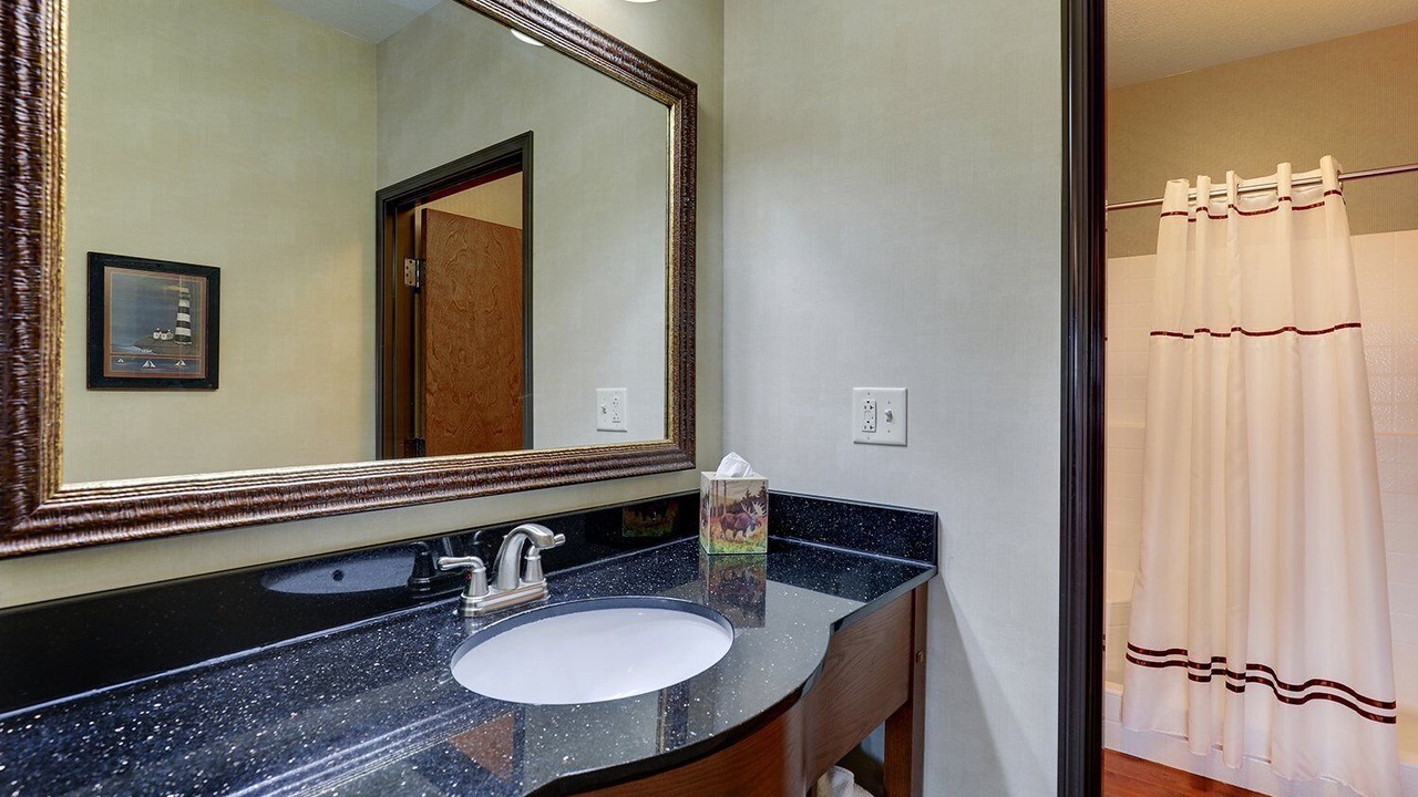 Photo of Bathroom in Sioux City