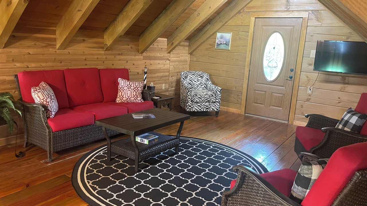 Photo of Livingroom in Deep Run