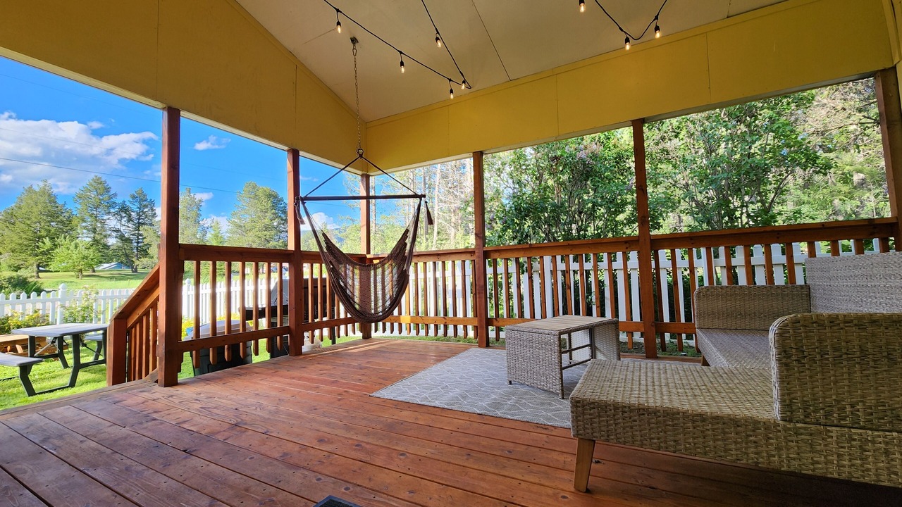 Photo of Patio Balcony in Martin City