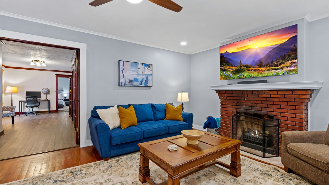 Photo of Livingroom in Wallace