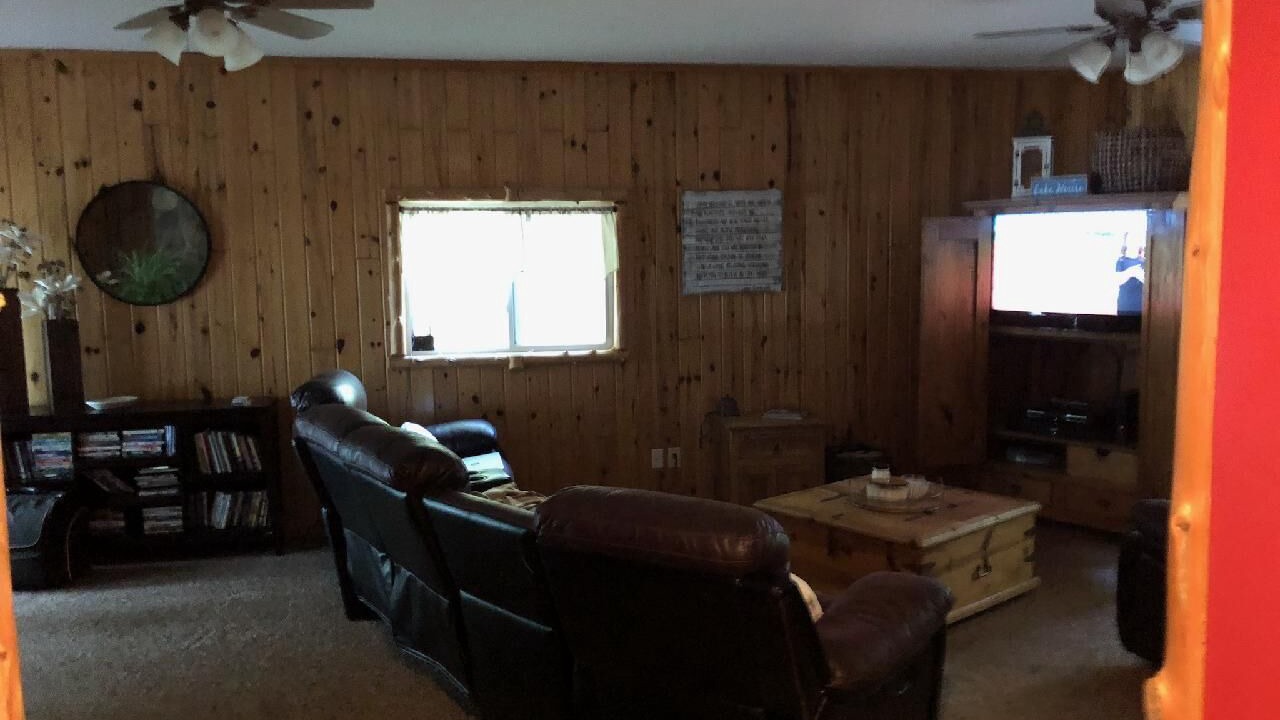 Photo of Livingroom in Frazee