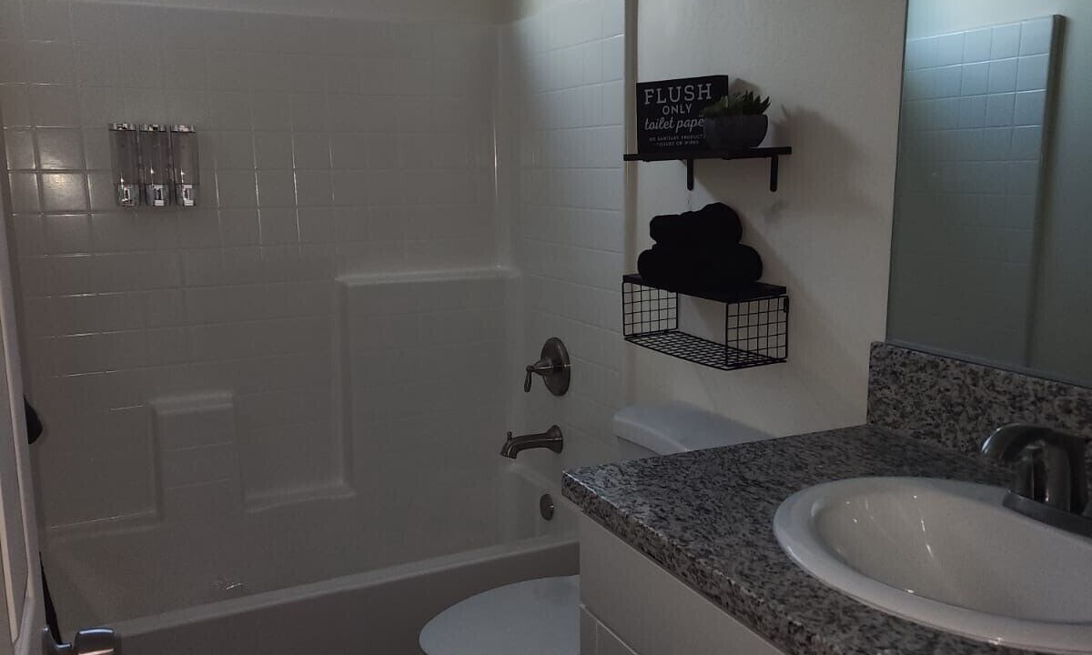 Photo of Bathroom in Delano