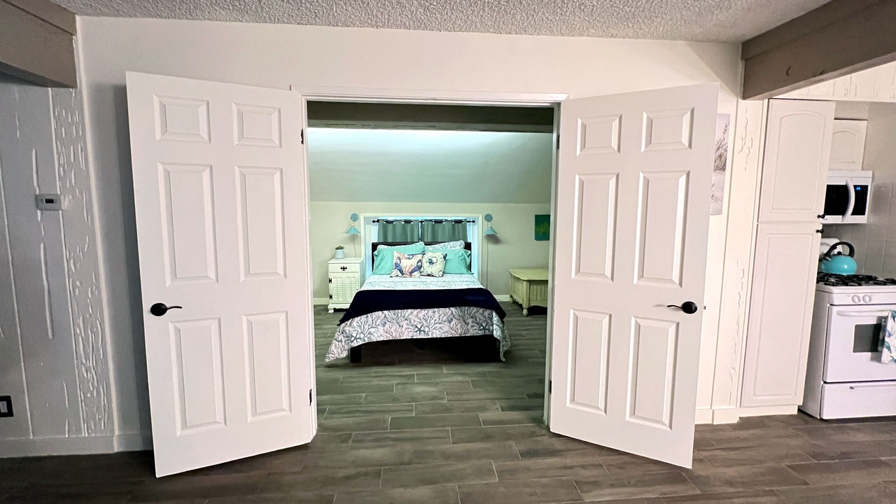 Photo of Bedroom in Northridge