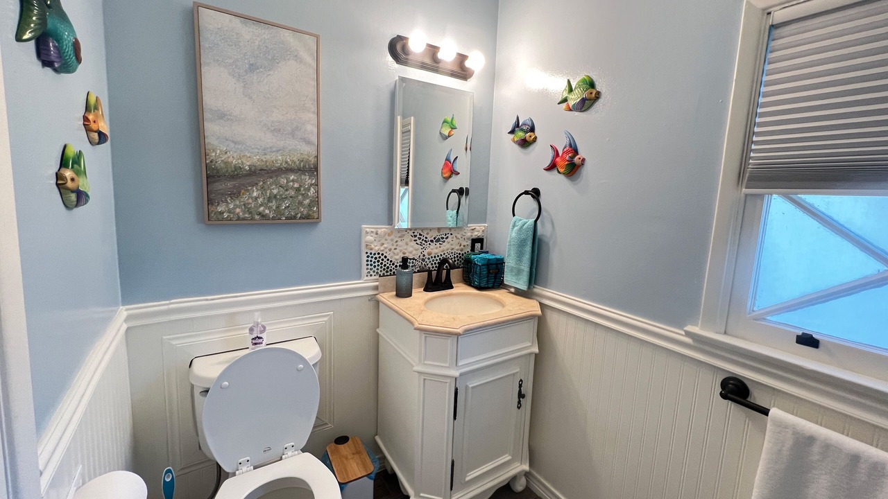 Photo of Bathroom in Northridge