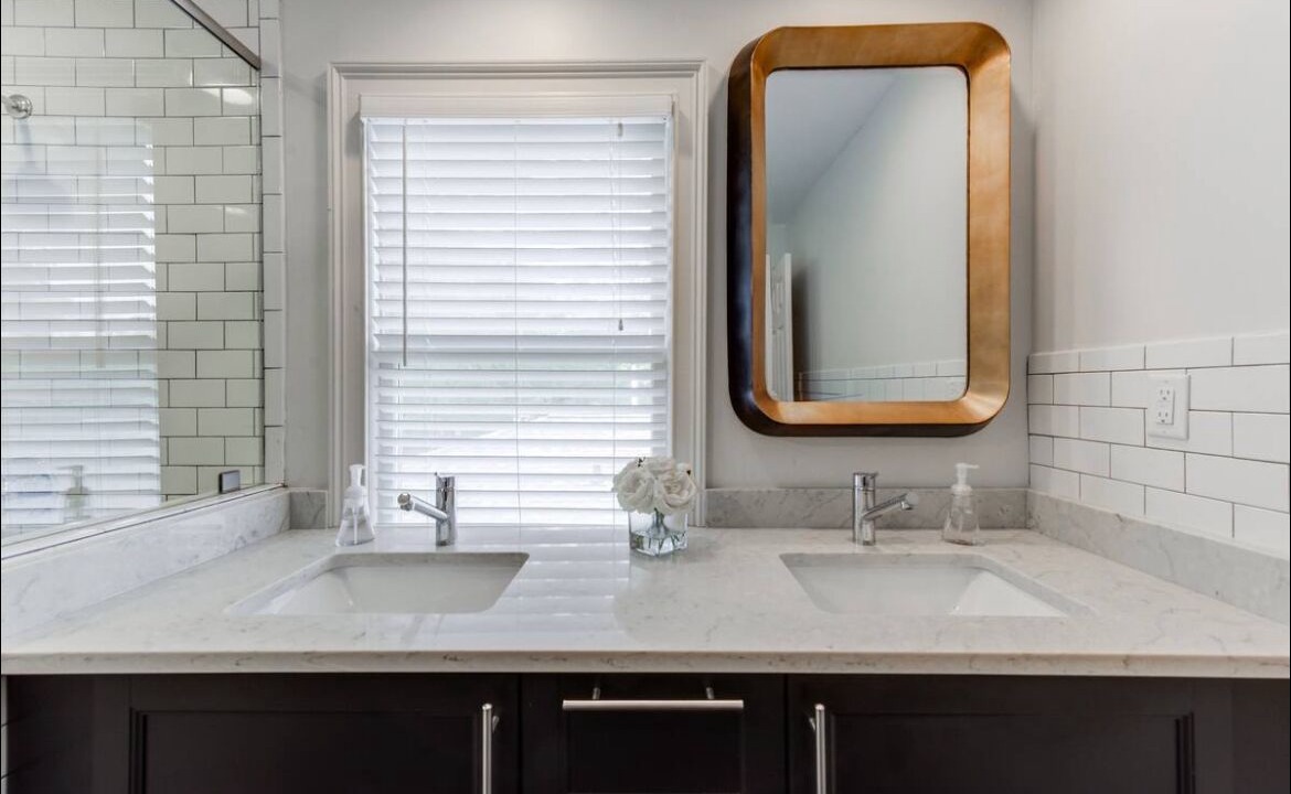 Photo of Bathroom in Midtown