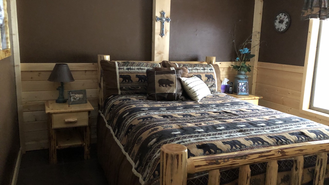 Photo of Bedroom in Silver Gate