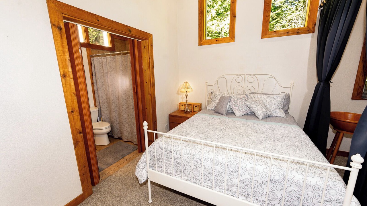 Photo of Bedroom in Blanchard