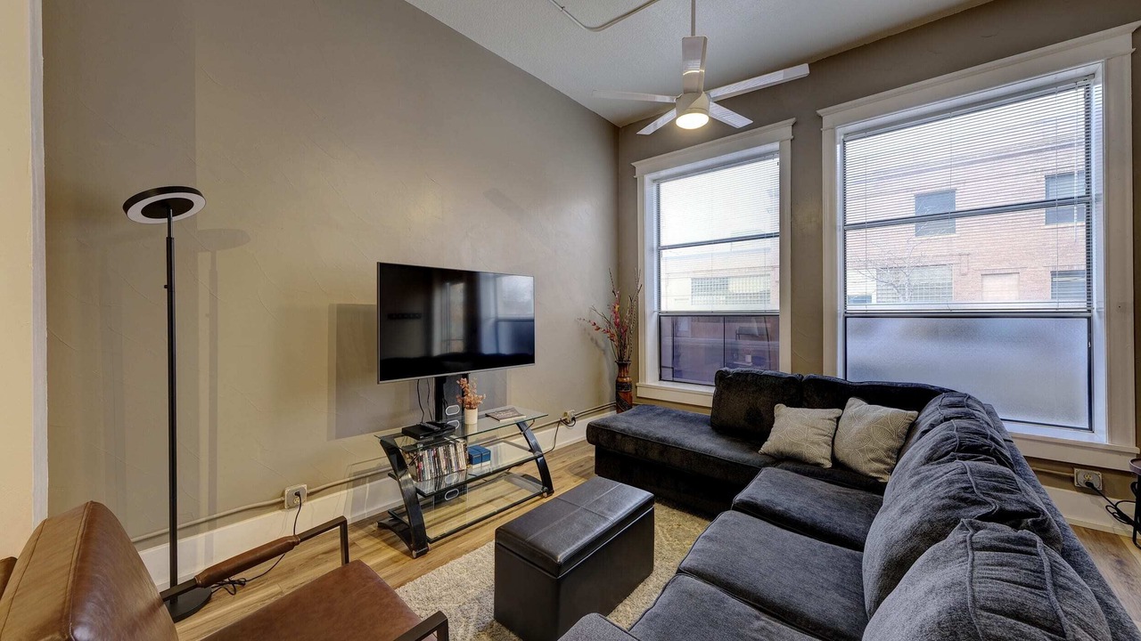 Photo of Livingroom in Sheridan
