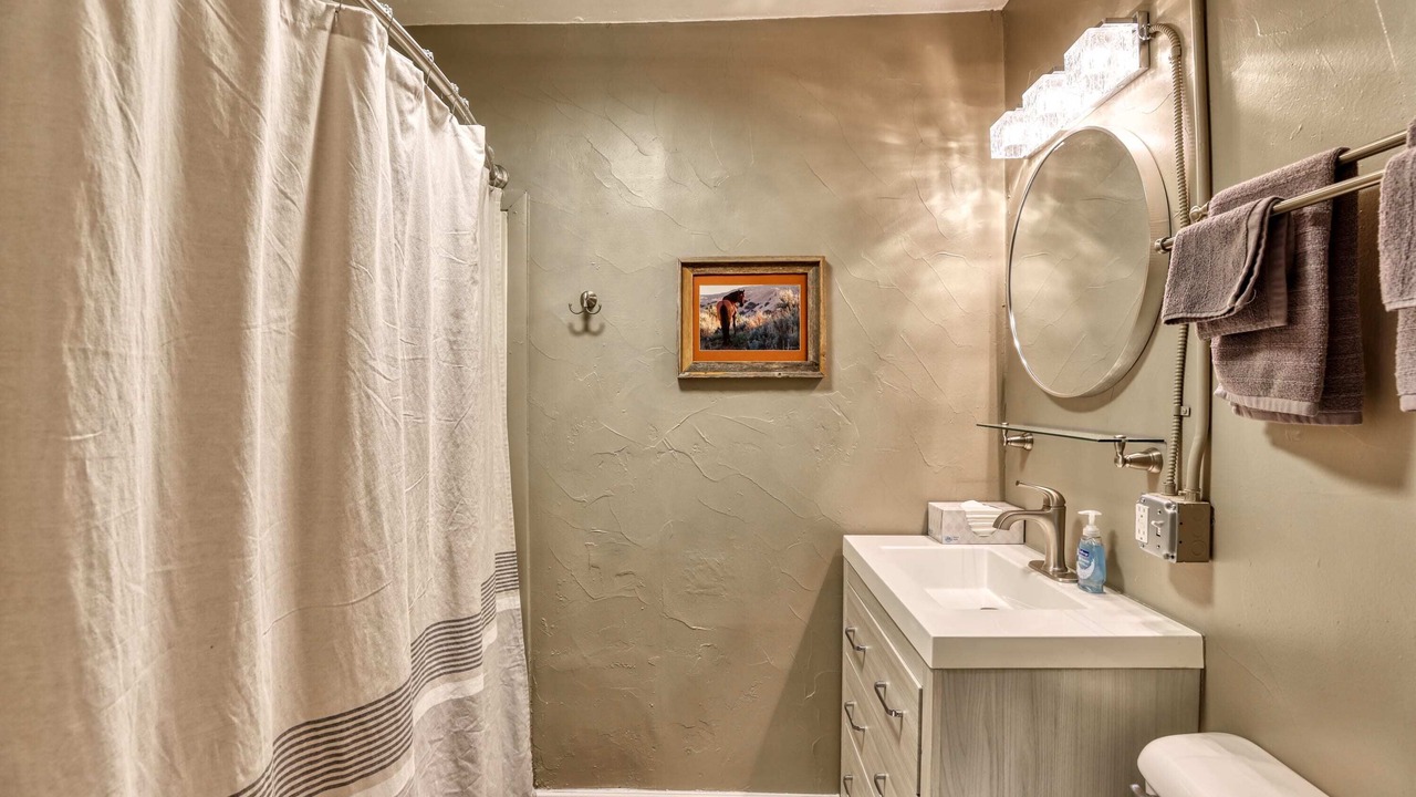 Photo of Bathroom in Sheridan