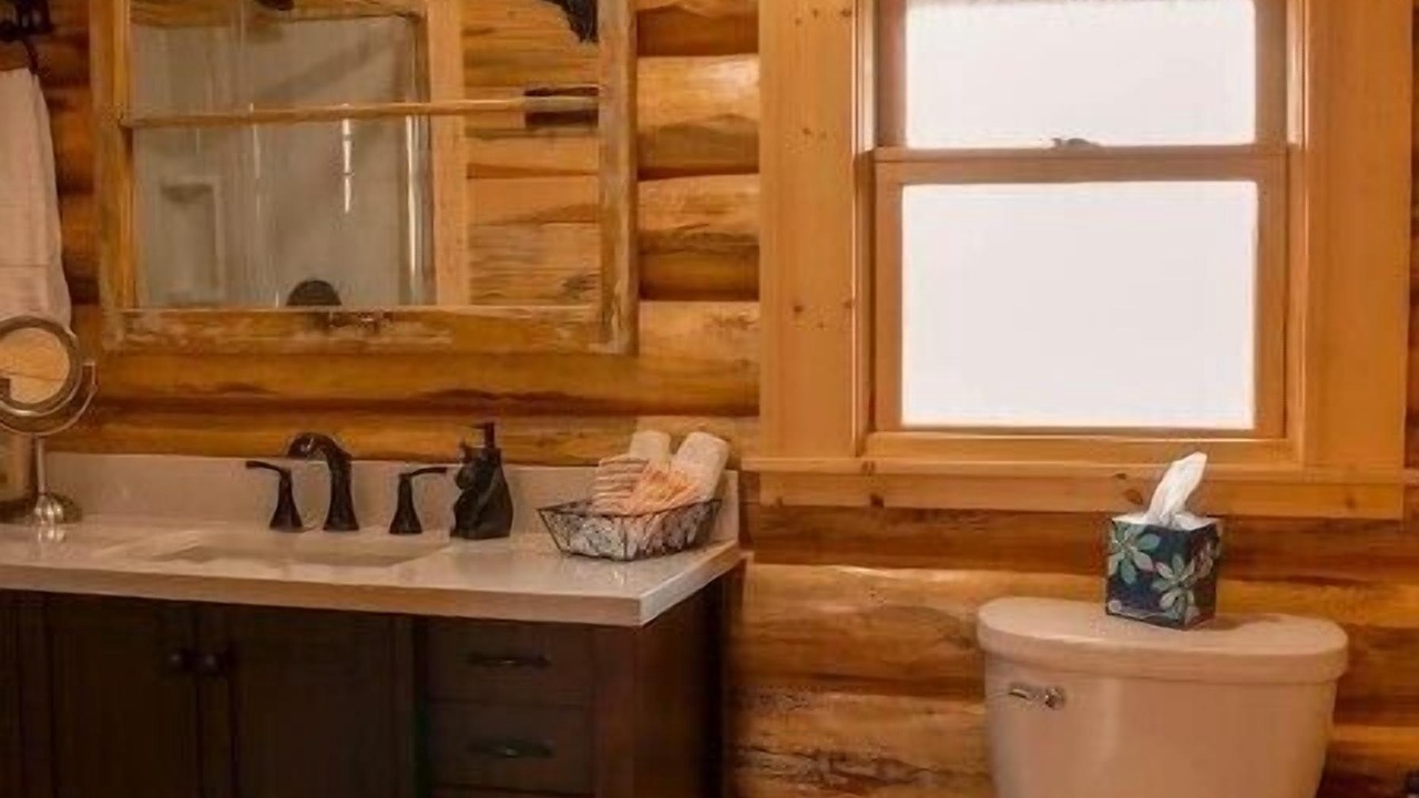 Photo of Bathroom in Salmon