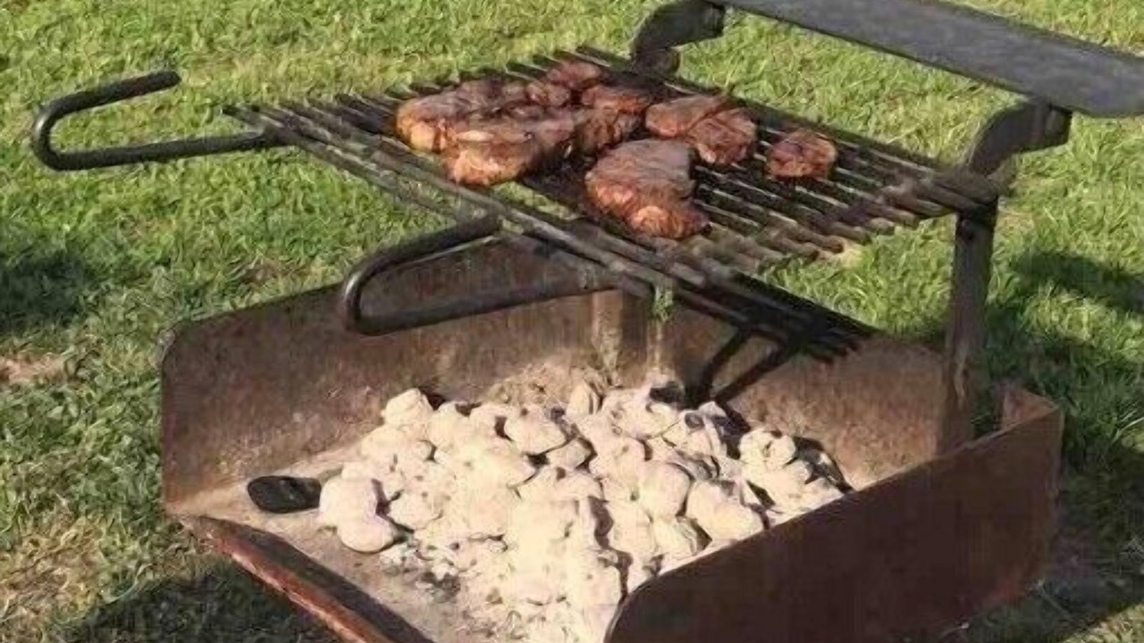 Photo of Outdoor in Salmon