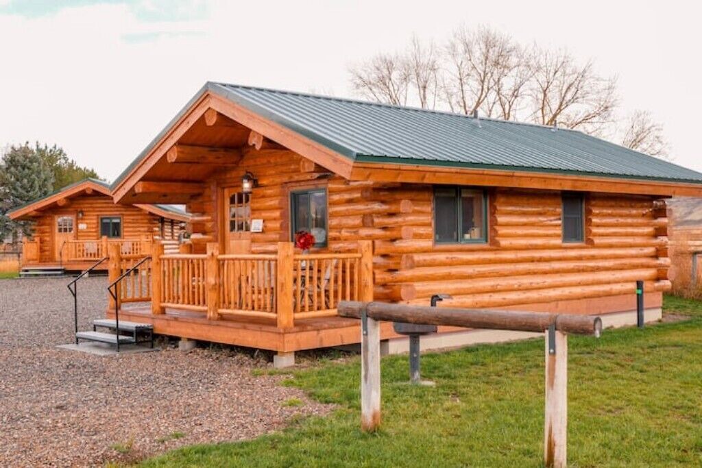 Photo of Outdoor in Salmon