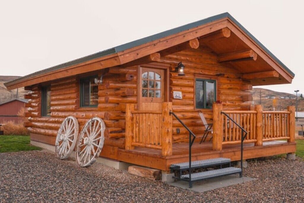 Photo of Outdoor in Salmon