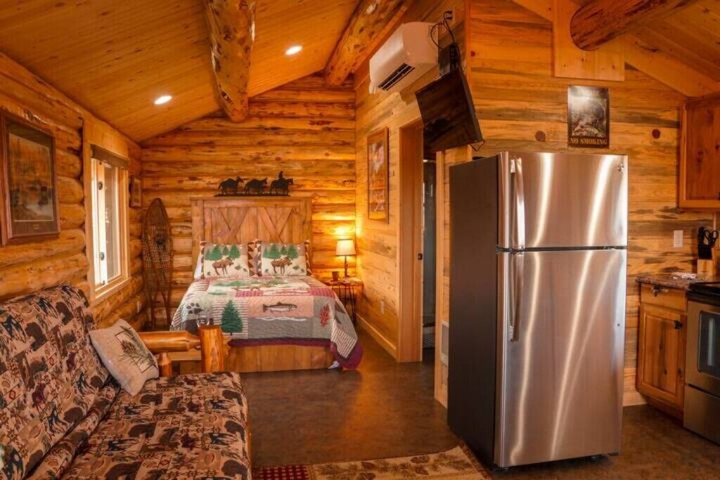 Photo of Livingroom in Salmon