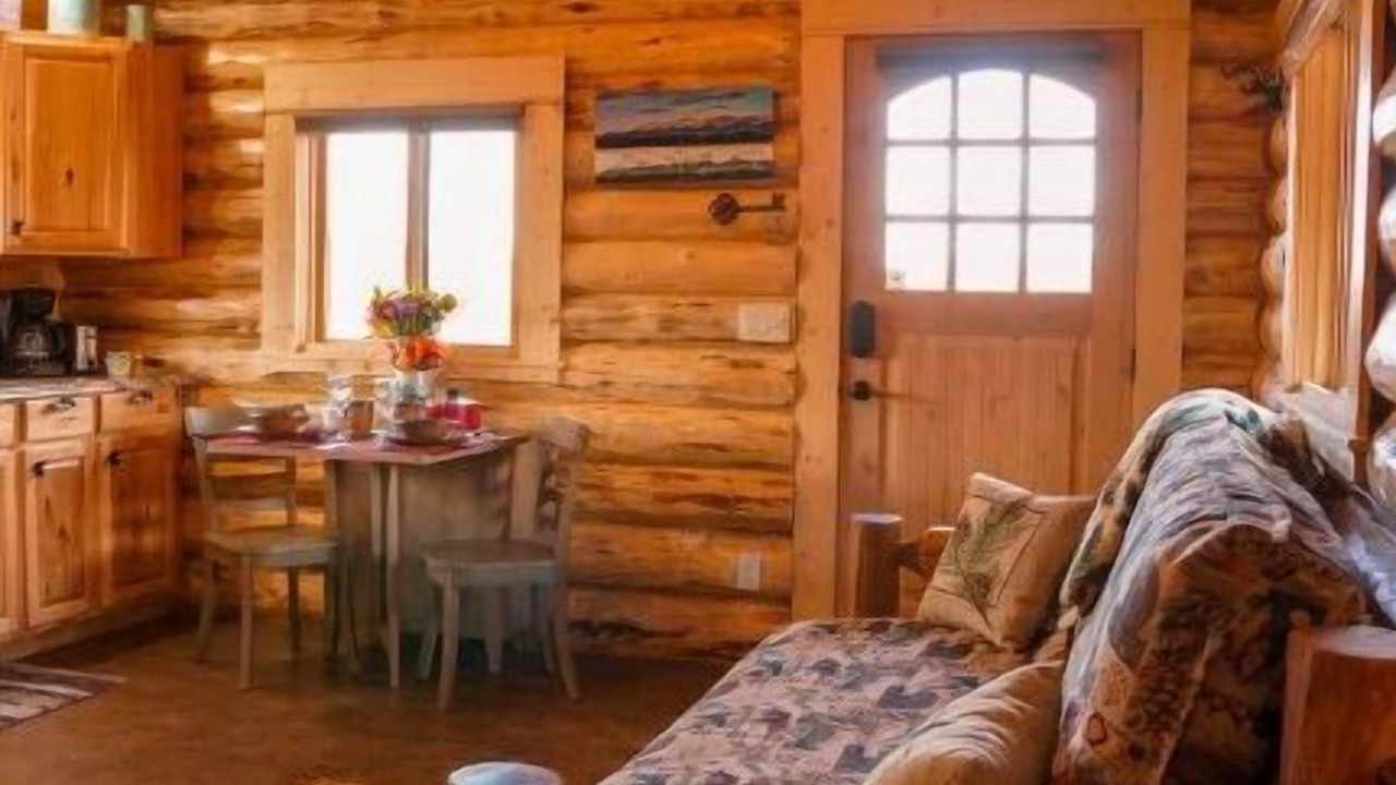 Photo of Livingroom in Salmon