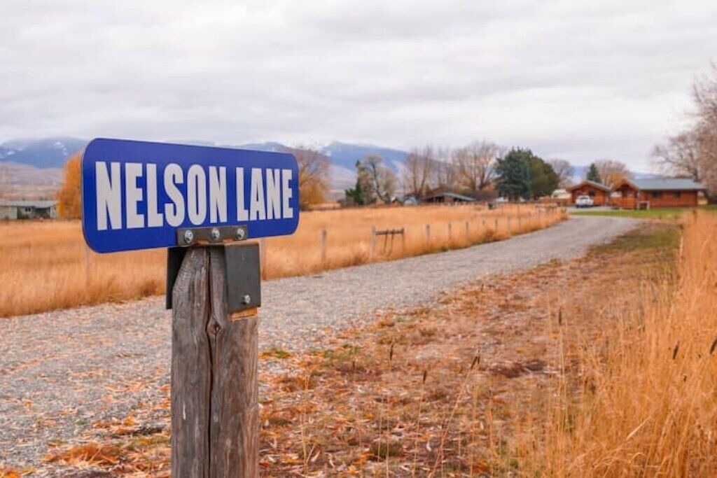 Photo of Outdoor in Salmon