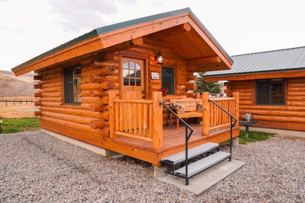 Photo of Outdoor in Salmon