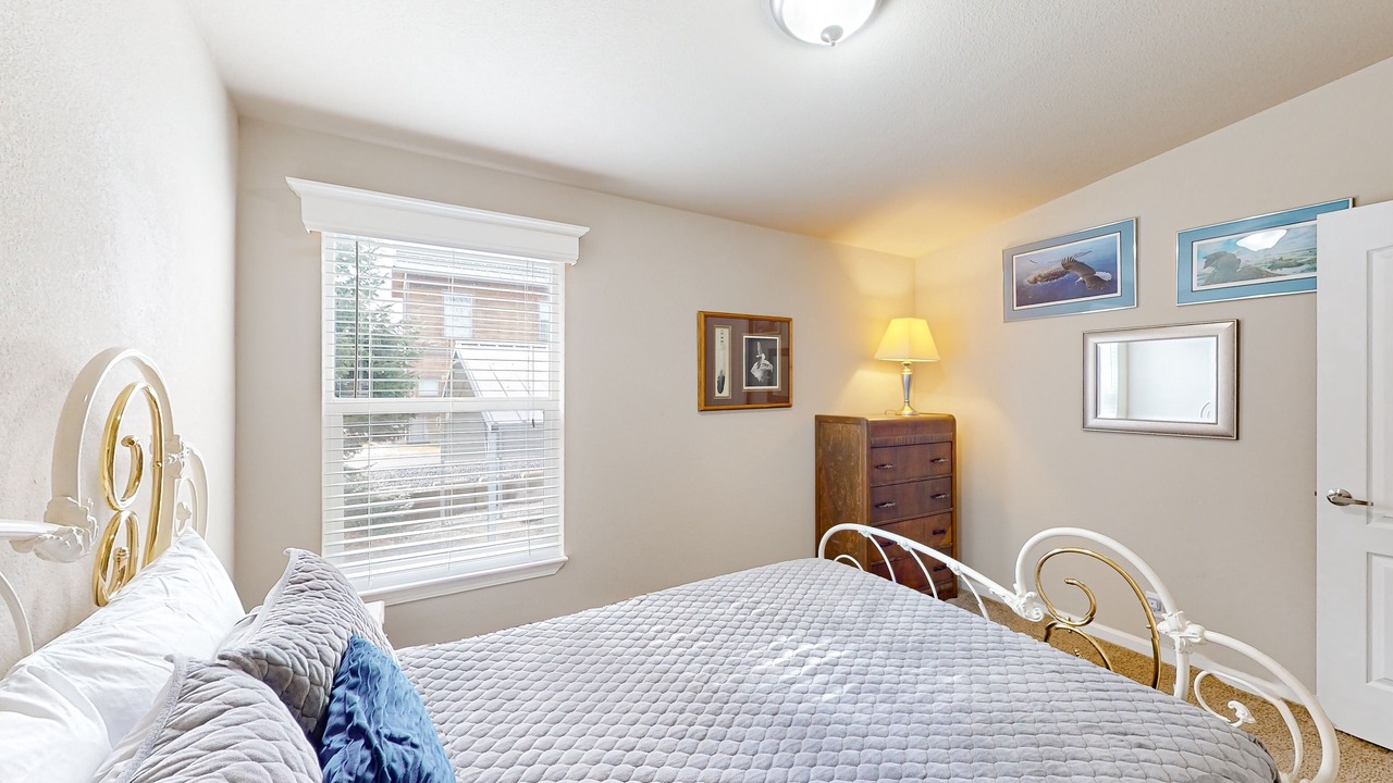 Photo of Bedroom in Spirit Lake