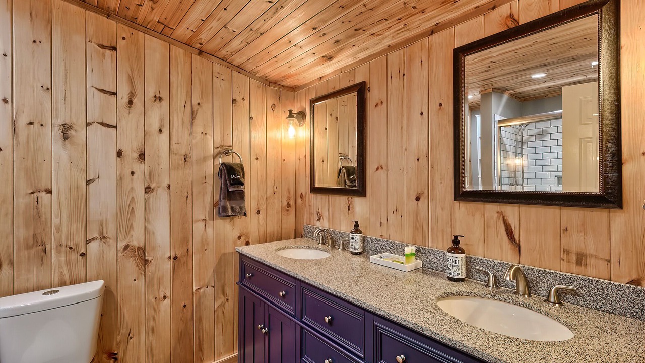 Photo of Bathroom in Ridgeway