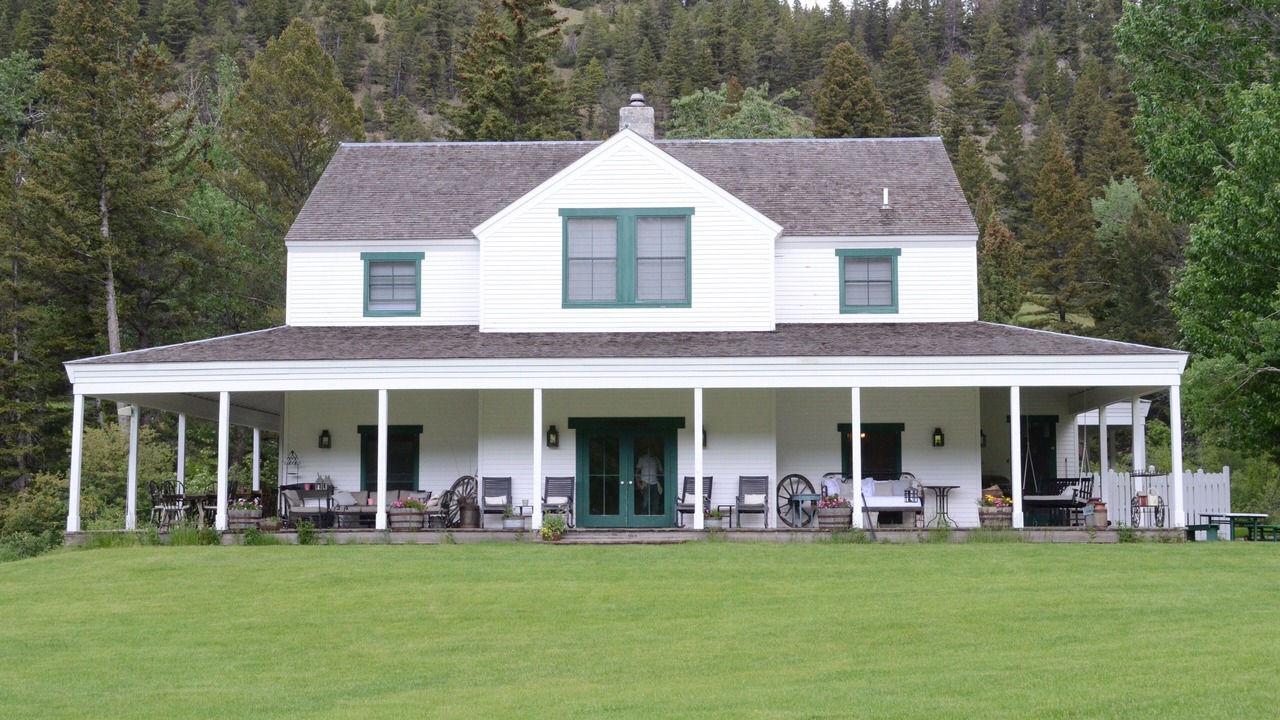 Photo of Outdoor in Livingston