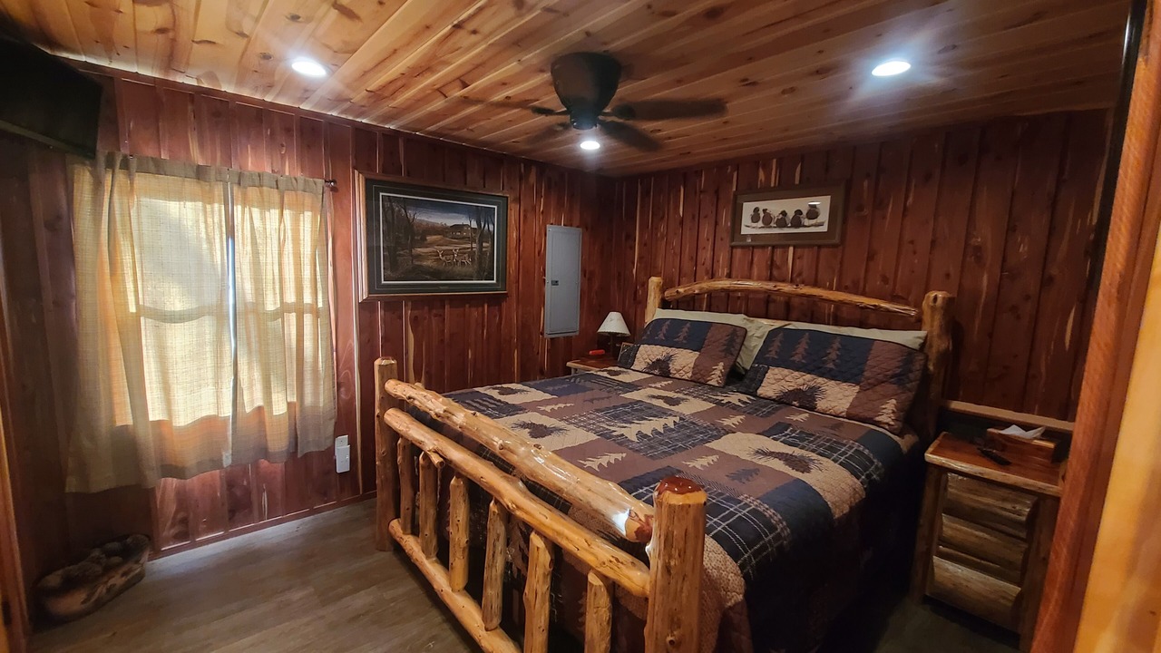 Photo of Bedroom in Alleene