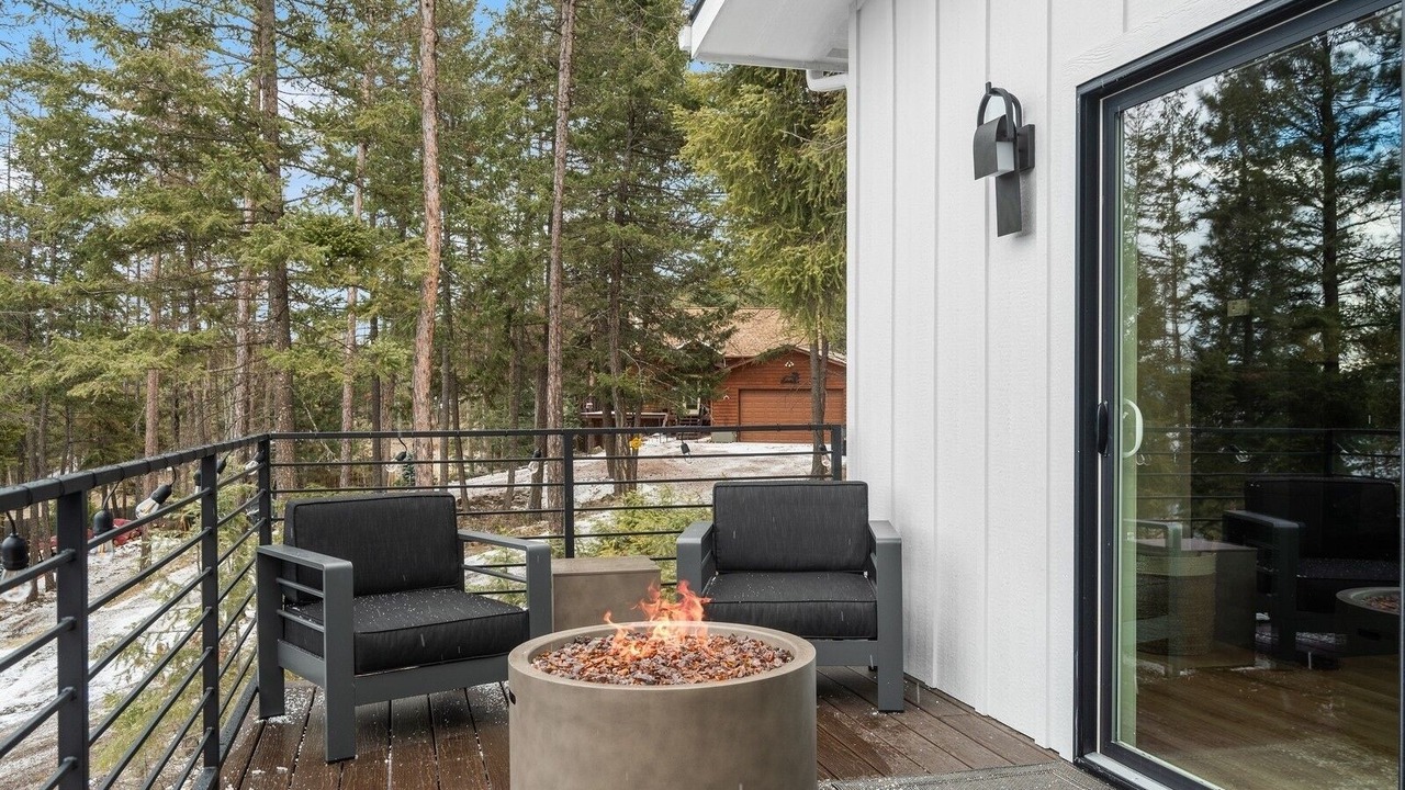 Photo of Patio Balcony in Lakeside