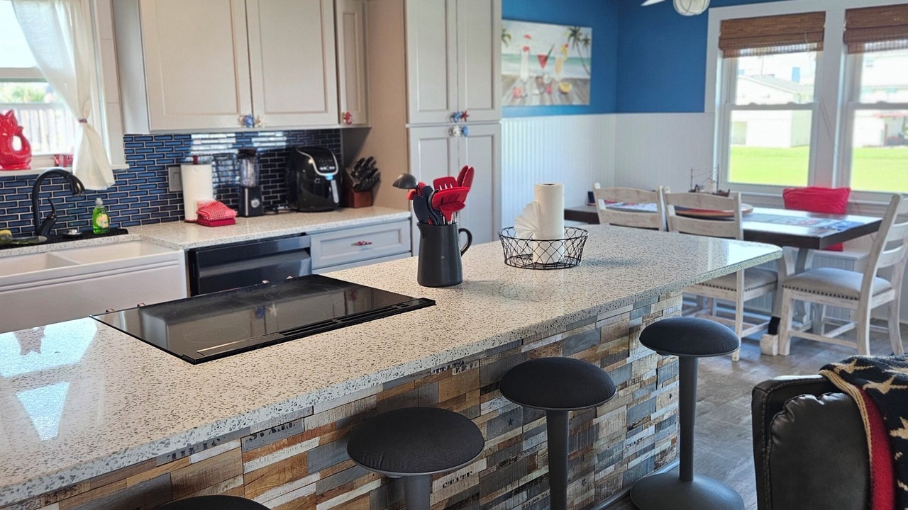 Photo of Kitchen in Pirates Beach
