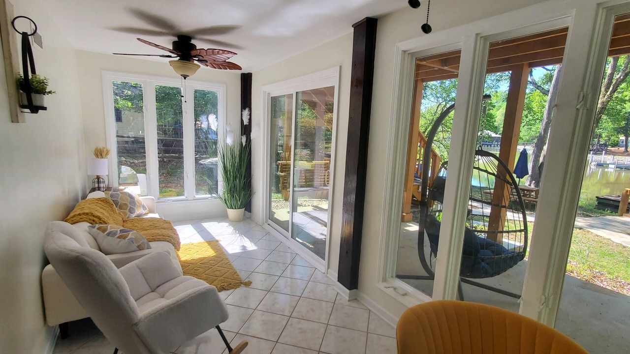 Photo of Livingroom in Clover