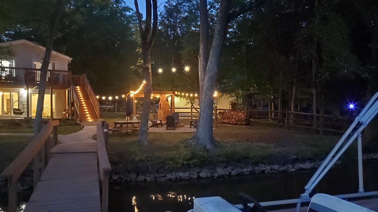 Photo of Outdoor in Clover