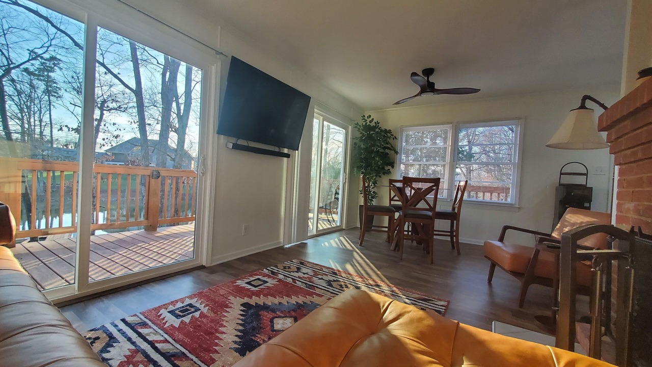 Photo of Livingroom in Clover