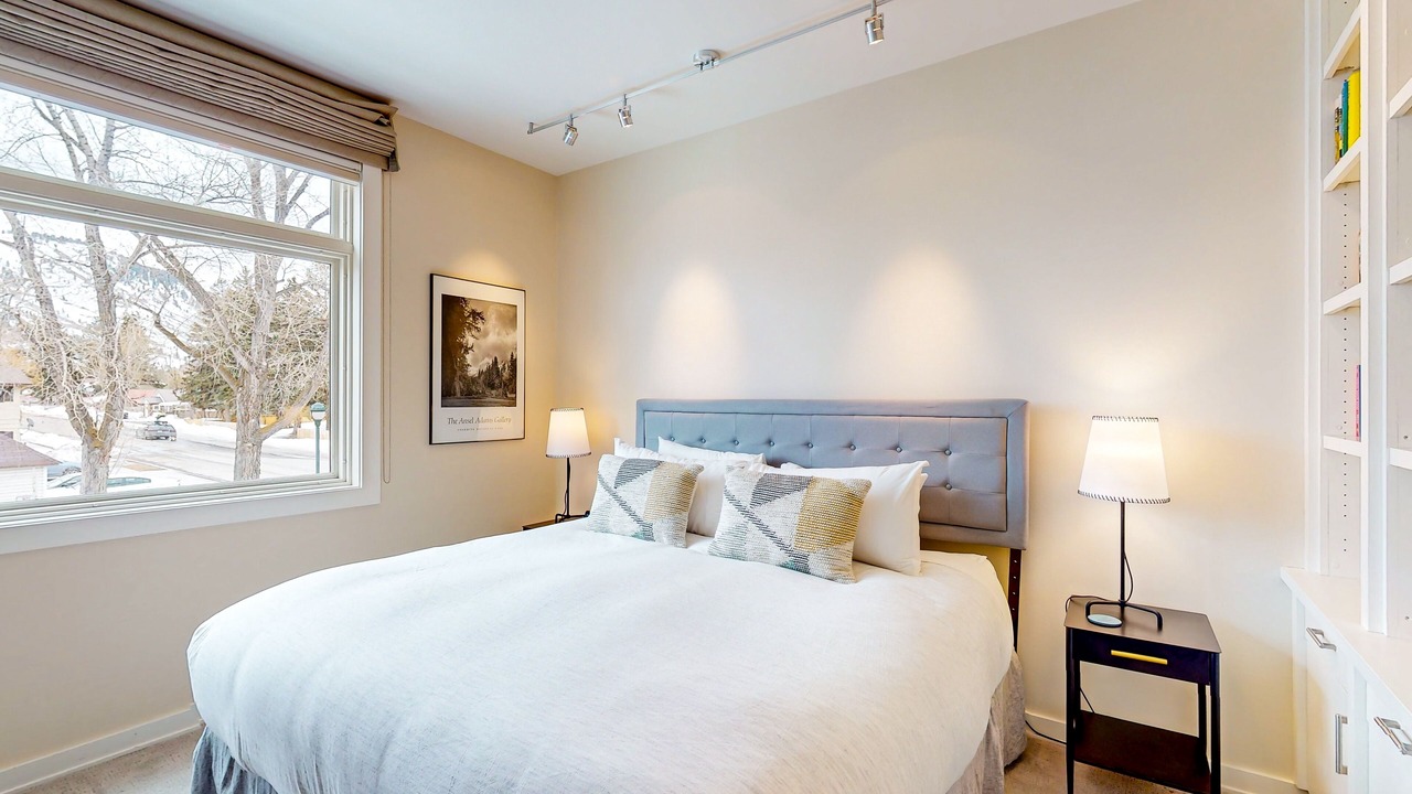 Photo of Bedroom in Jackson