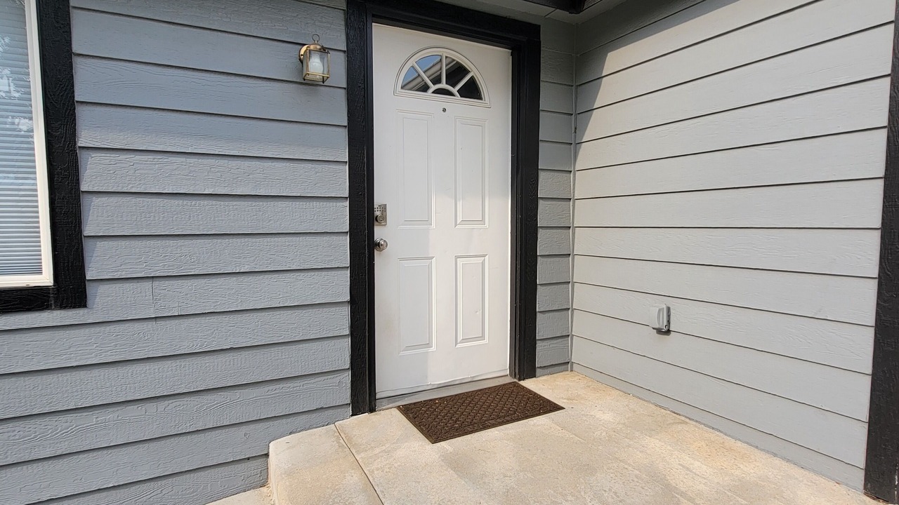 Photo of Outdoor in Maple Grove - Franklin
