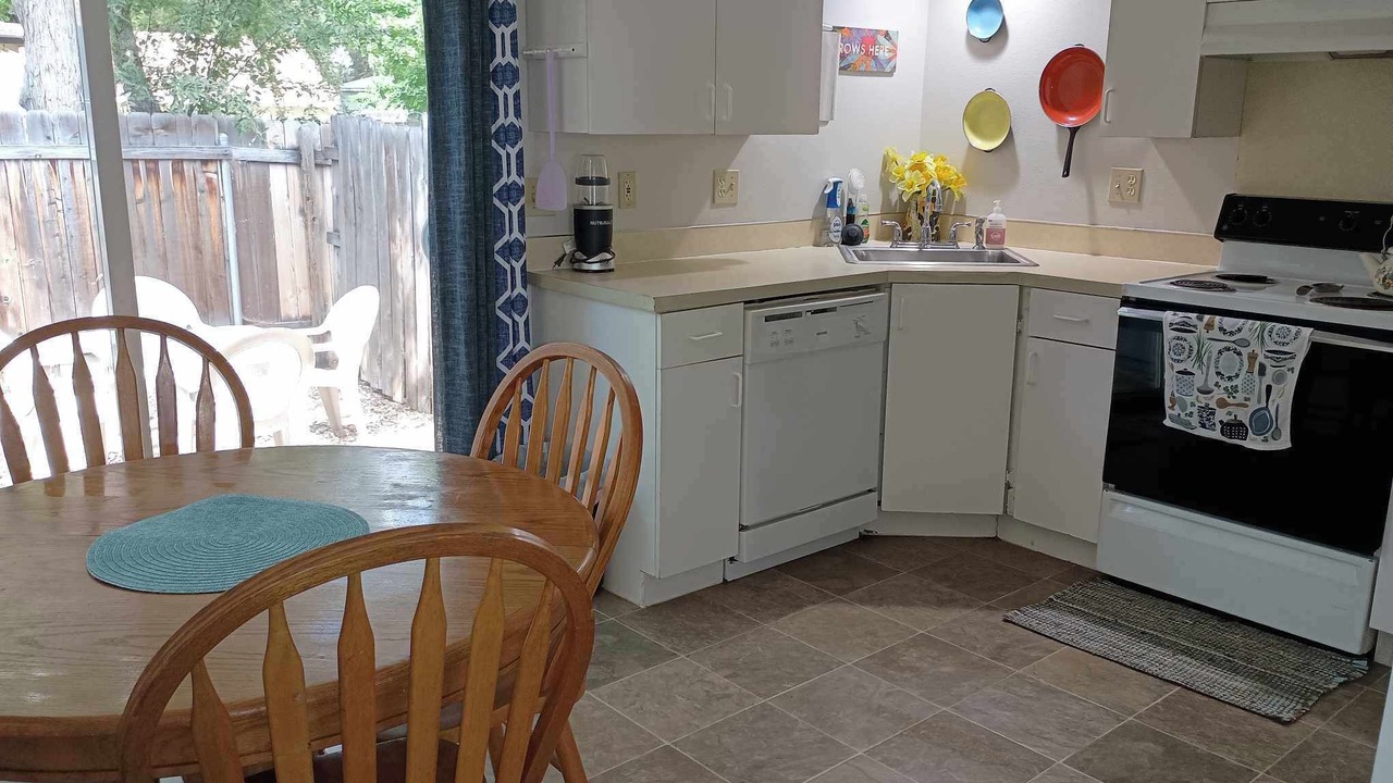 Photo of Kitchen in Maple Grove - Franklin