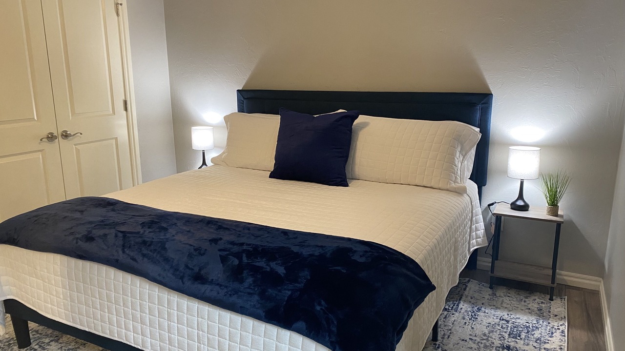 Photo of Bedroom in Yukon