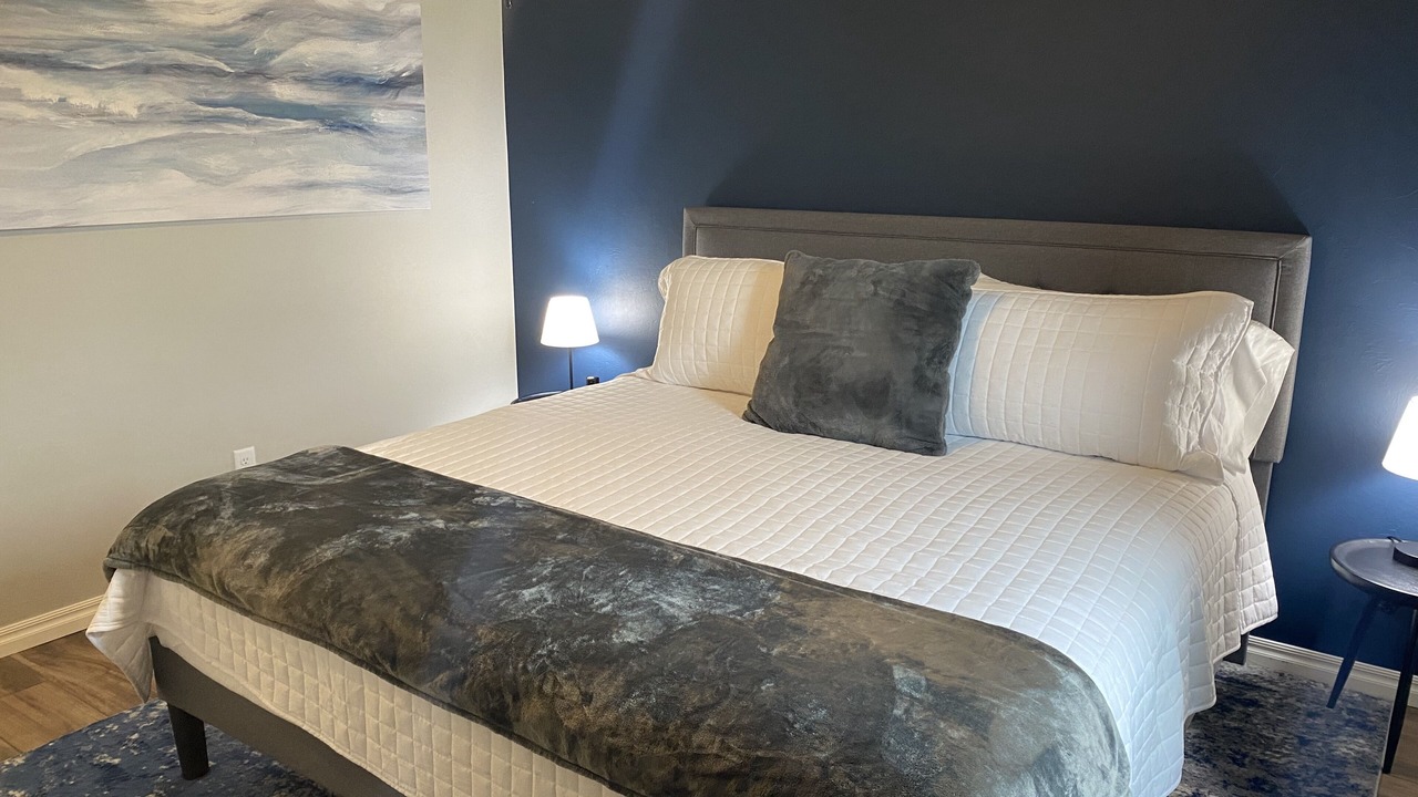 Photo of Bedroom in Yukon