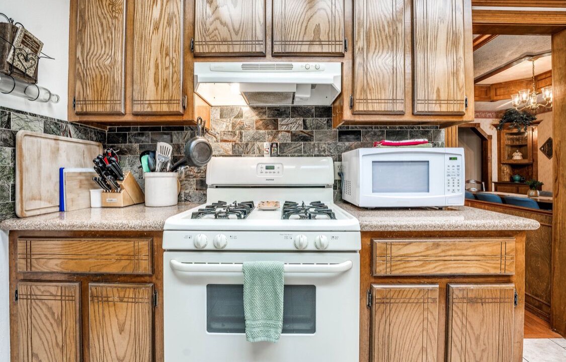 Photo of Kitchen in Yukon