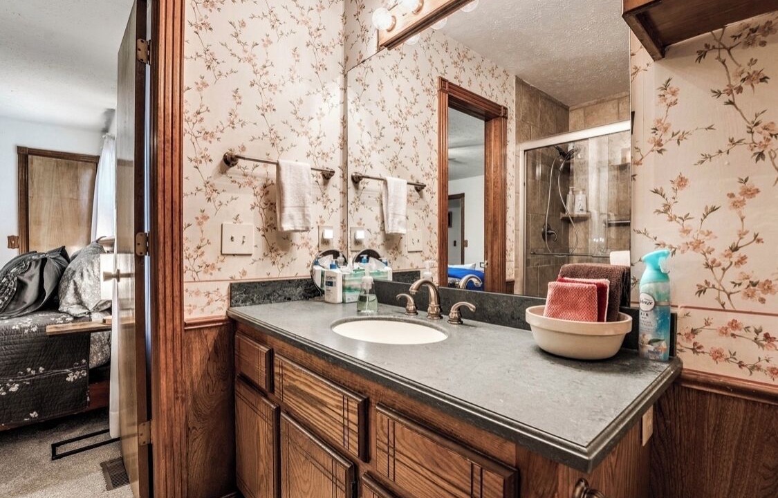 Photo of Bathroom in Yukon