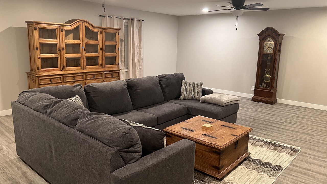 Photo of Livingroom in Lawrence