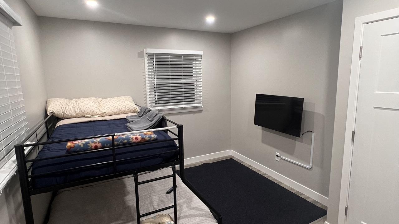 Photo of Bedroom in Lawrence