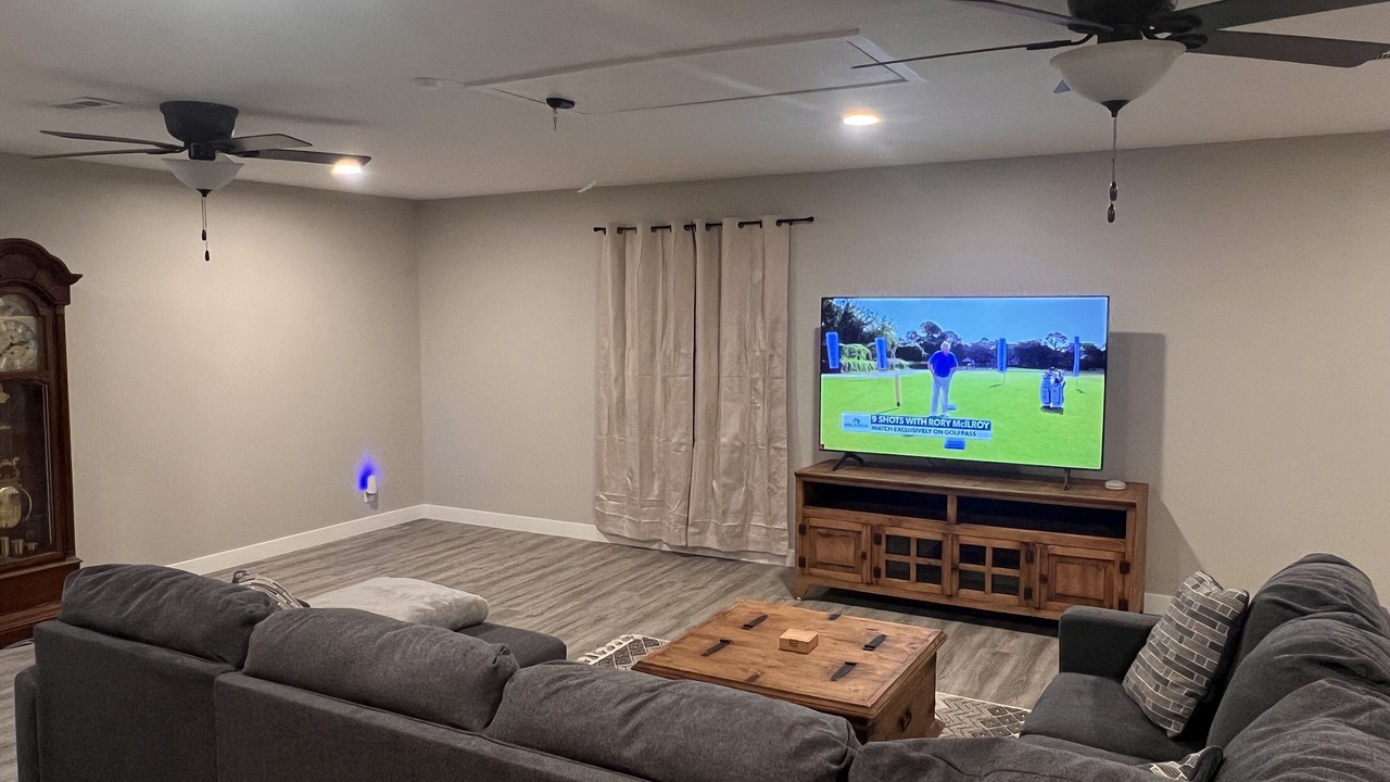 Photo of Livingroom in Lawrence