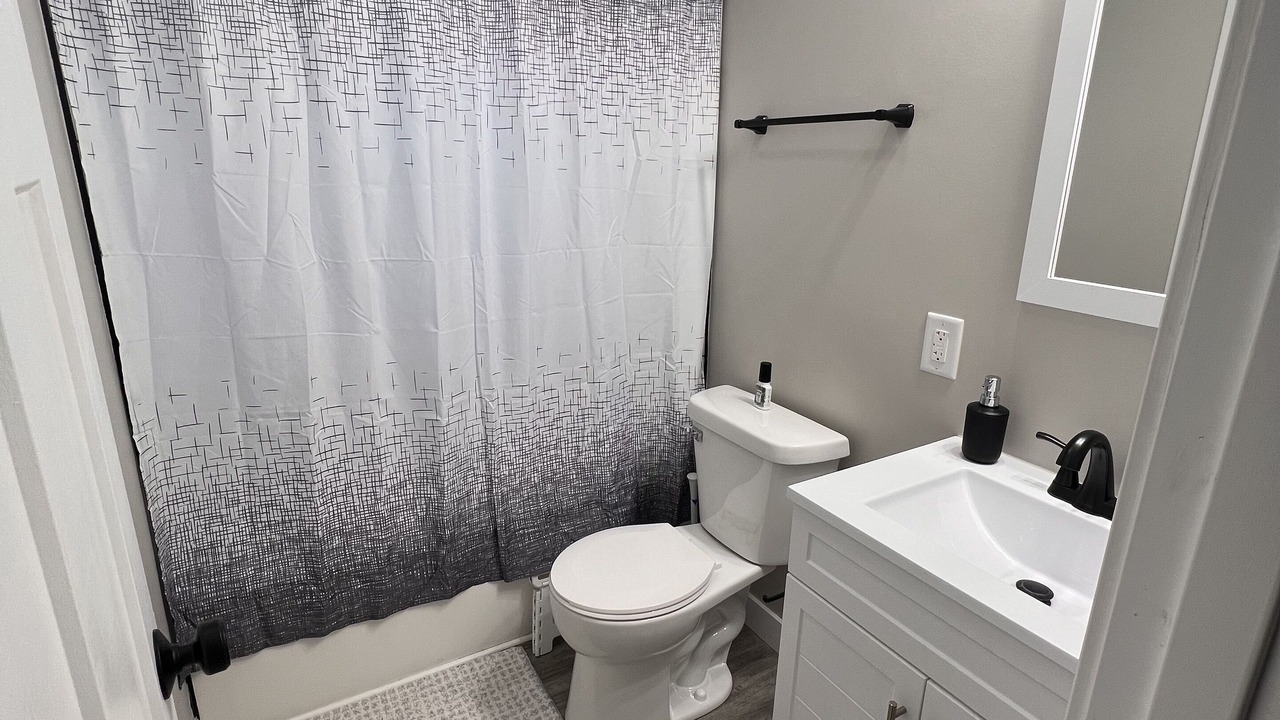 Photo of Bathroom in Lawrence