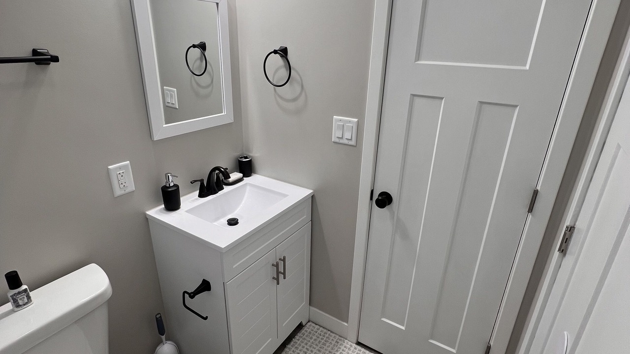 Photo of Bathroom in Lawrence
