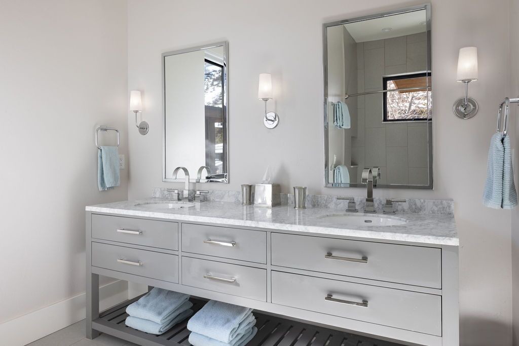 Photo of Bathroom in Hoback Junction