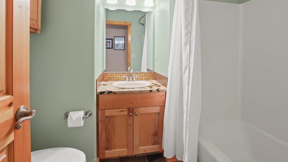 Photo of Bathroom in Blanchard