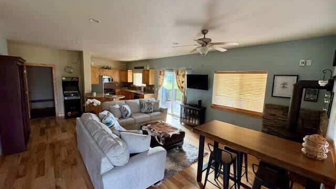 Photo of Livingroom in Blanchard