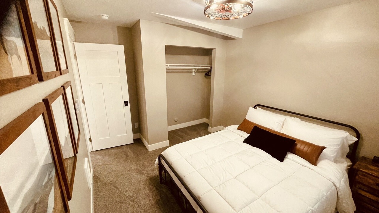 Photo of Bedroom in Ucon