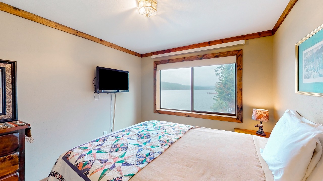 Photo of Bedroom in Bonner County